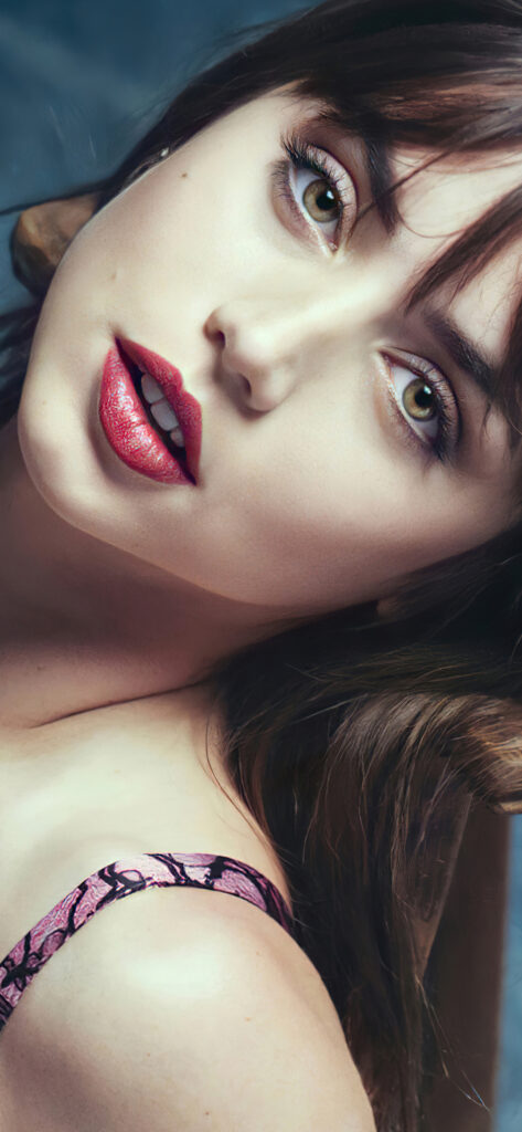 Ana De Armas Wallpaper iPhone HD